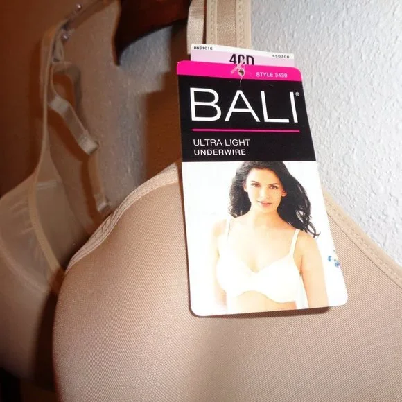BALI Light Illusion Bra 3439 40D NWT - Picture 2 of 11